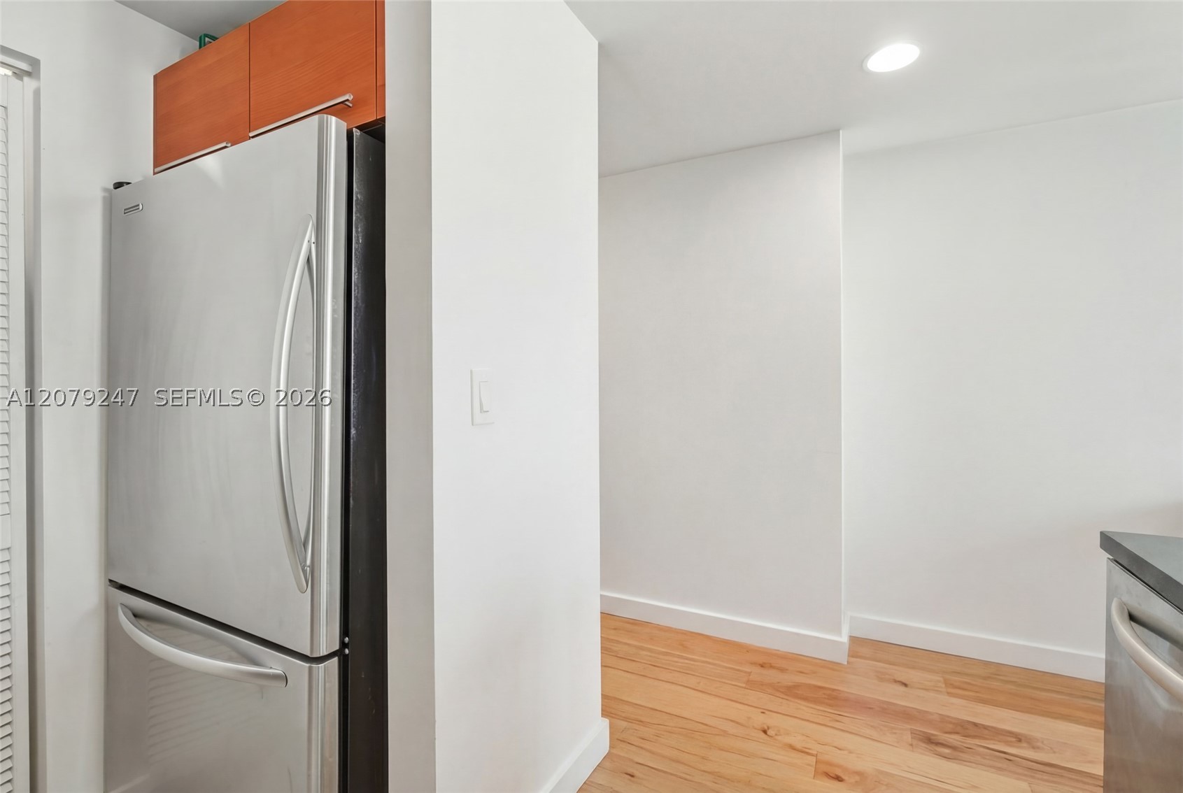 253 NE 2nd St #1007, Miami FL 33132