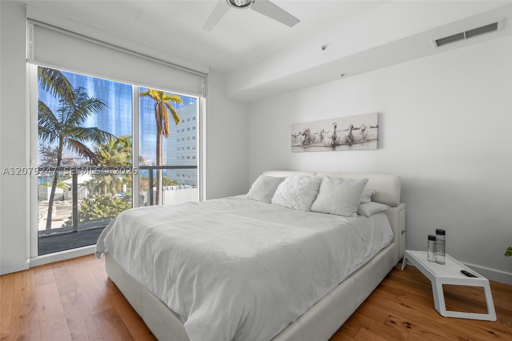 253 NE 2nd St #1007, Miami FL 33132