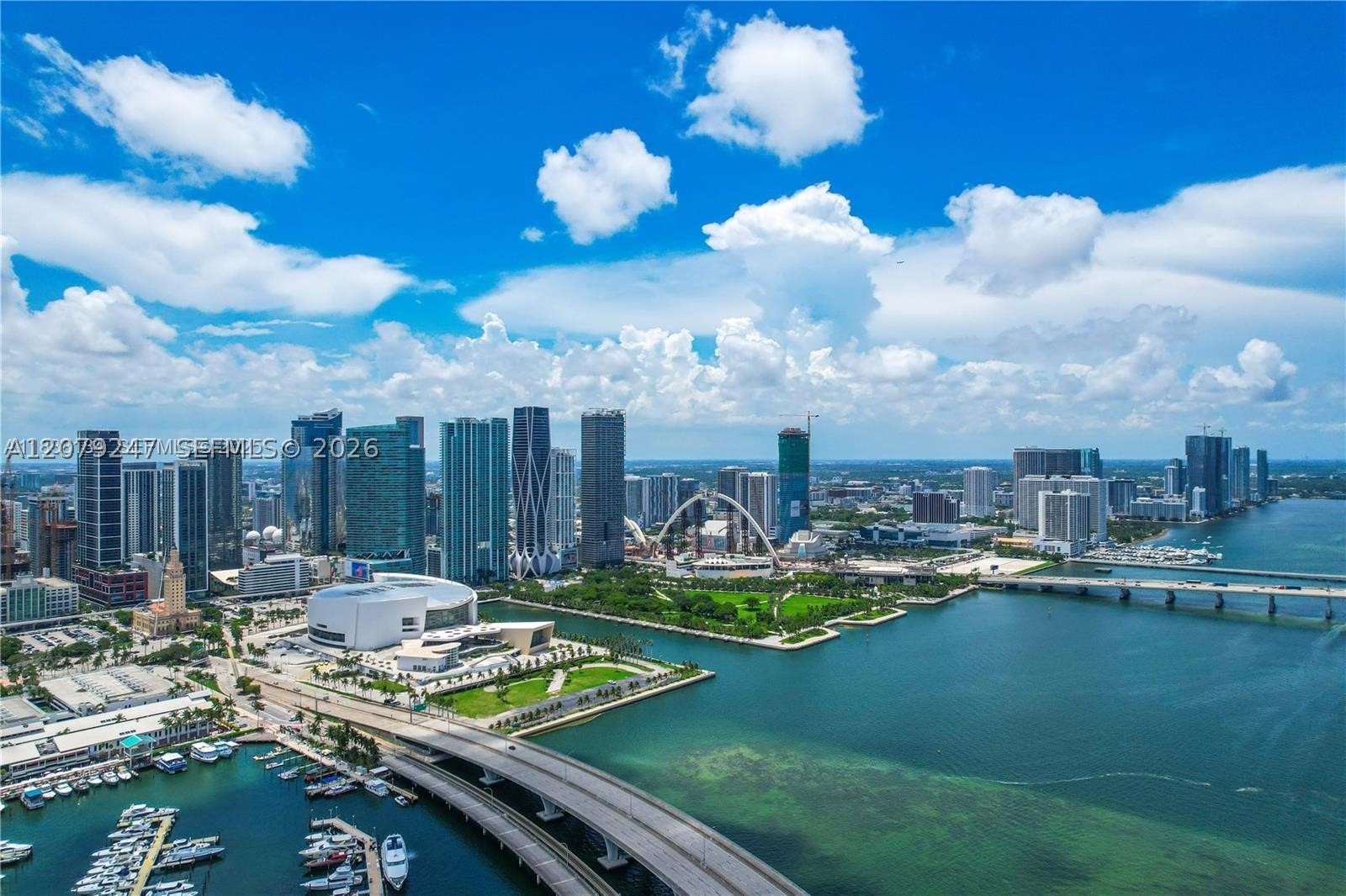 253 NE 2nd St #1007, Miami FL 33132
