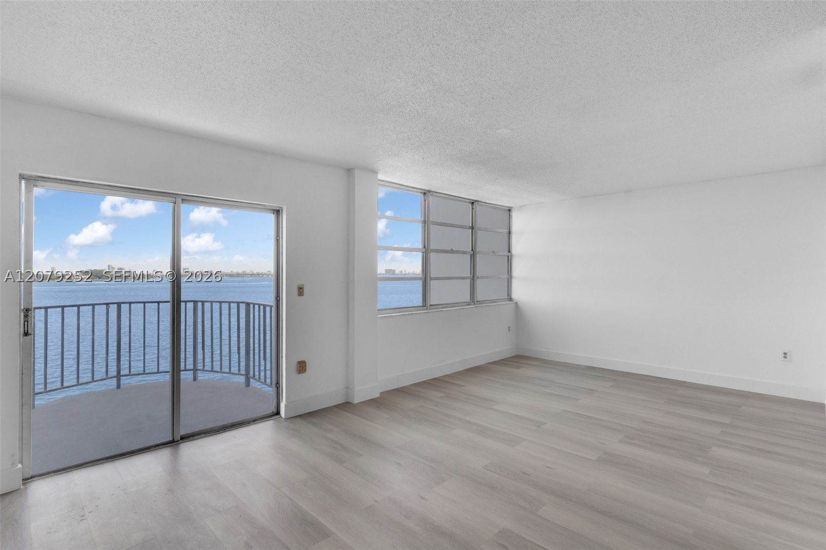 11930 N Bayshore Dr #704, North Miami FL 33181