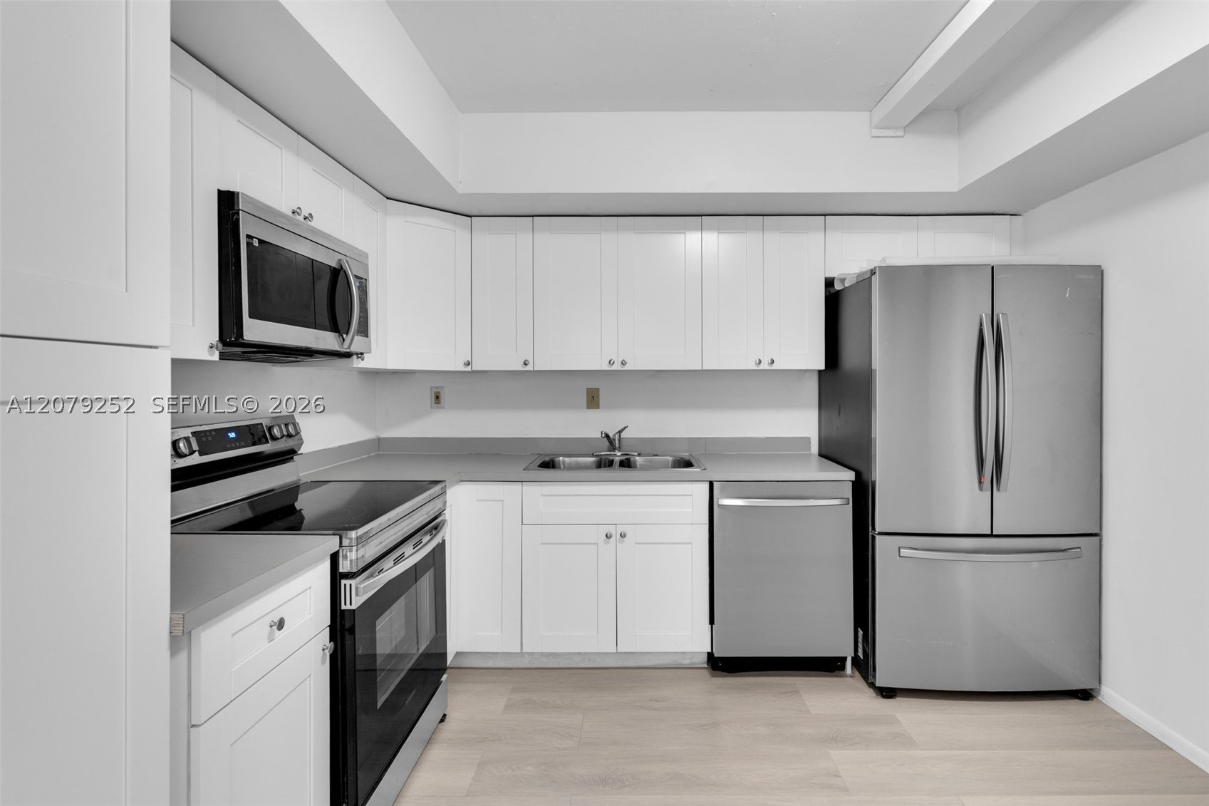 11930 N Bayshore Dr #704, North Miami FL 33181
