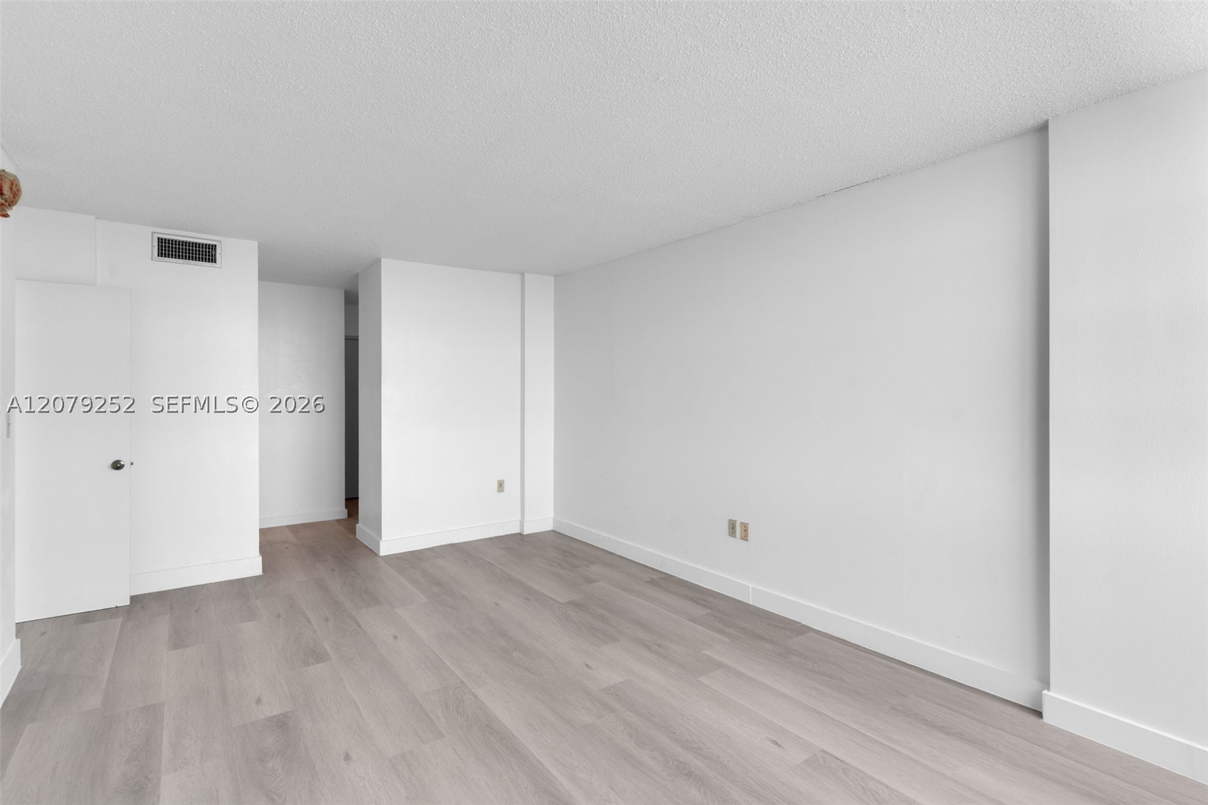 11930 N Bayshore Dr #704, North Miami FL 33181