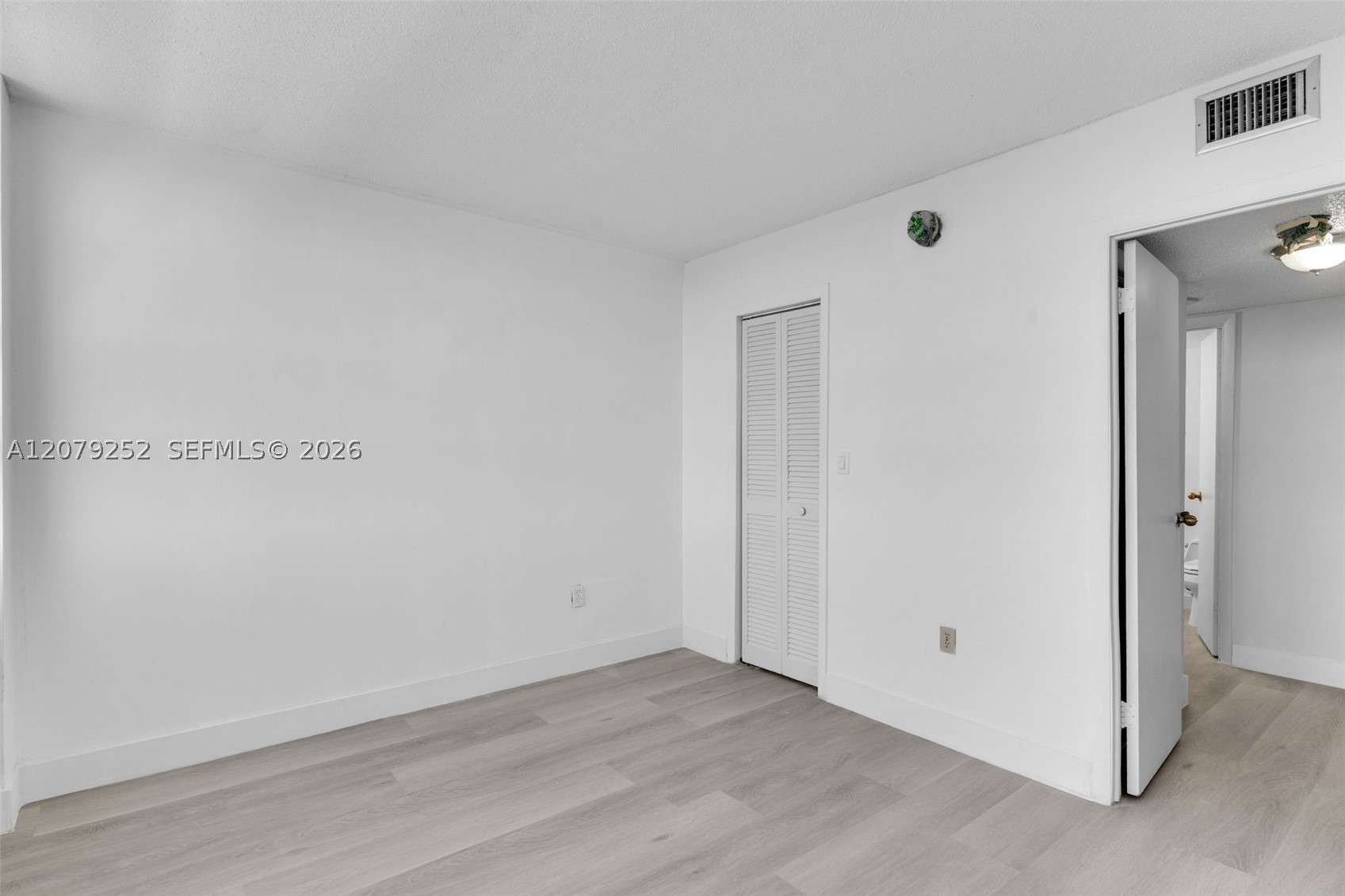 11930 N Bayshore Dr #704, North Miami FL 33181