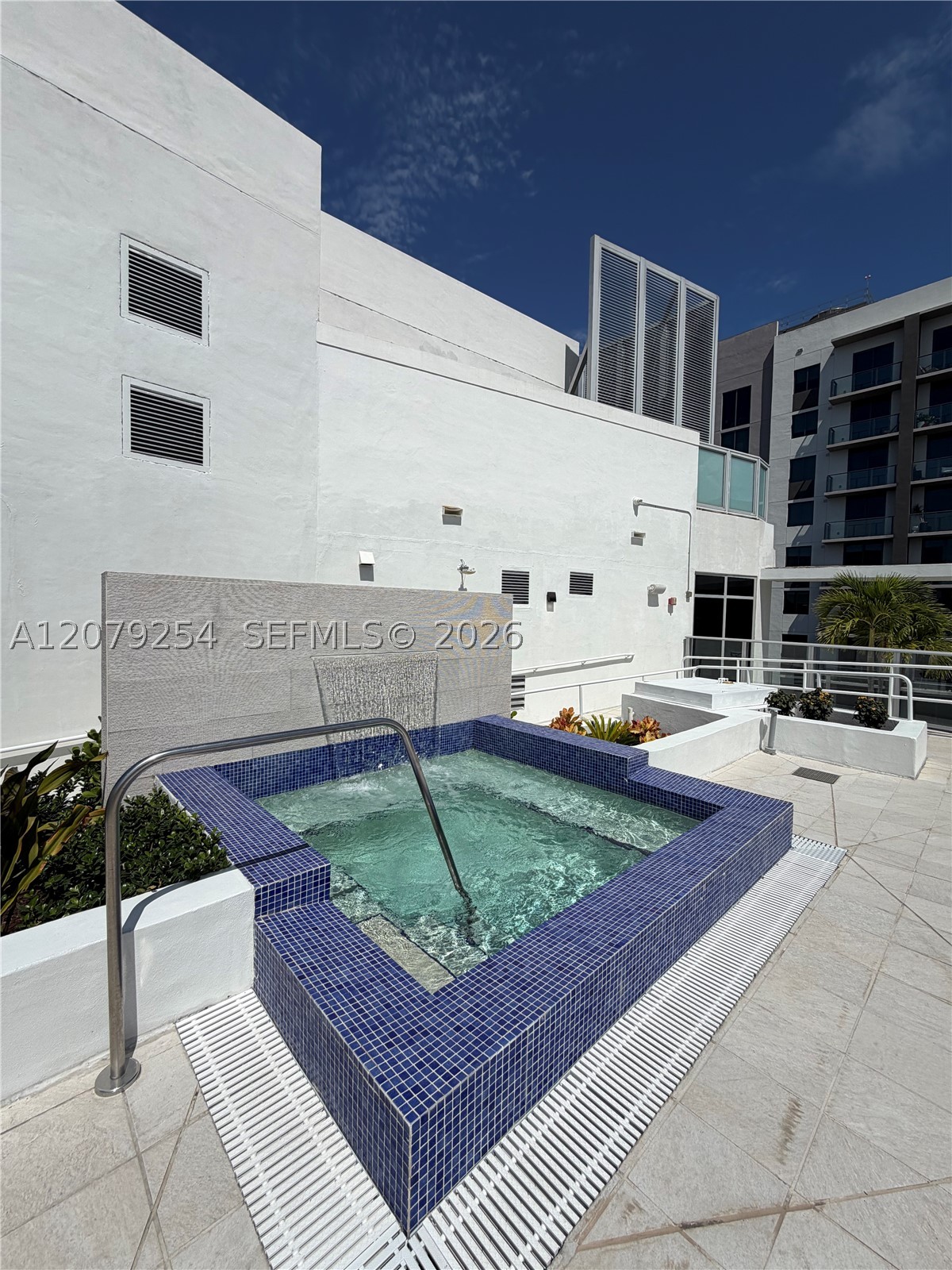 1010 SW 2nd Ave #1601, Miami FL 33130