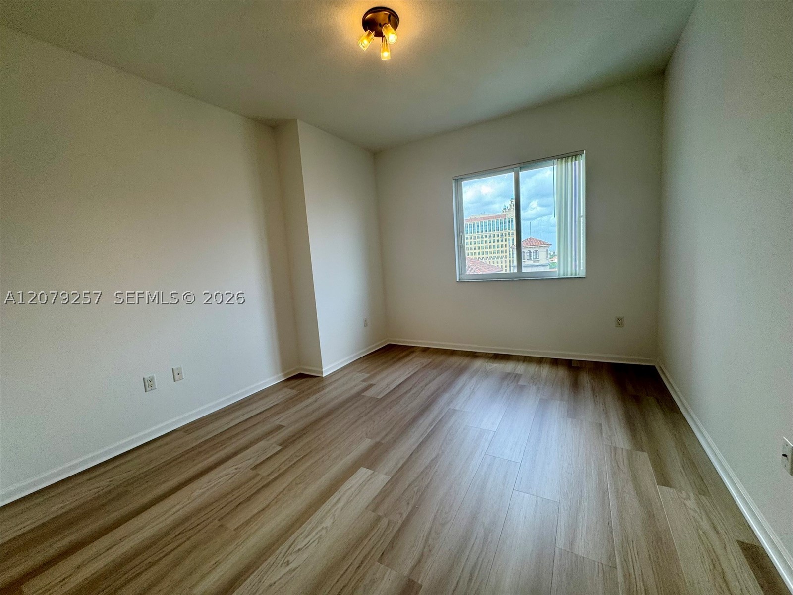 10 Aragon Ave #1008, Coral Gables FL 33134