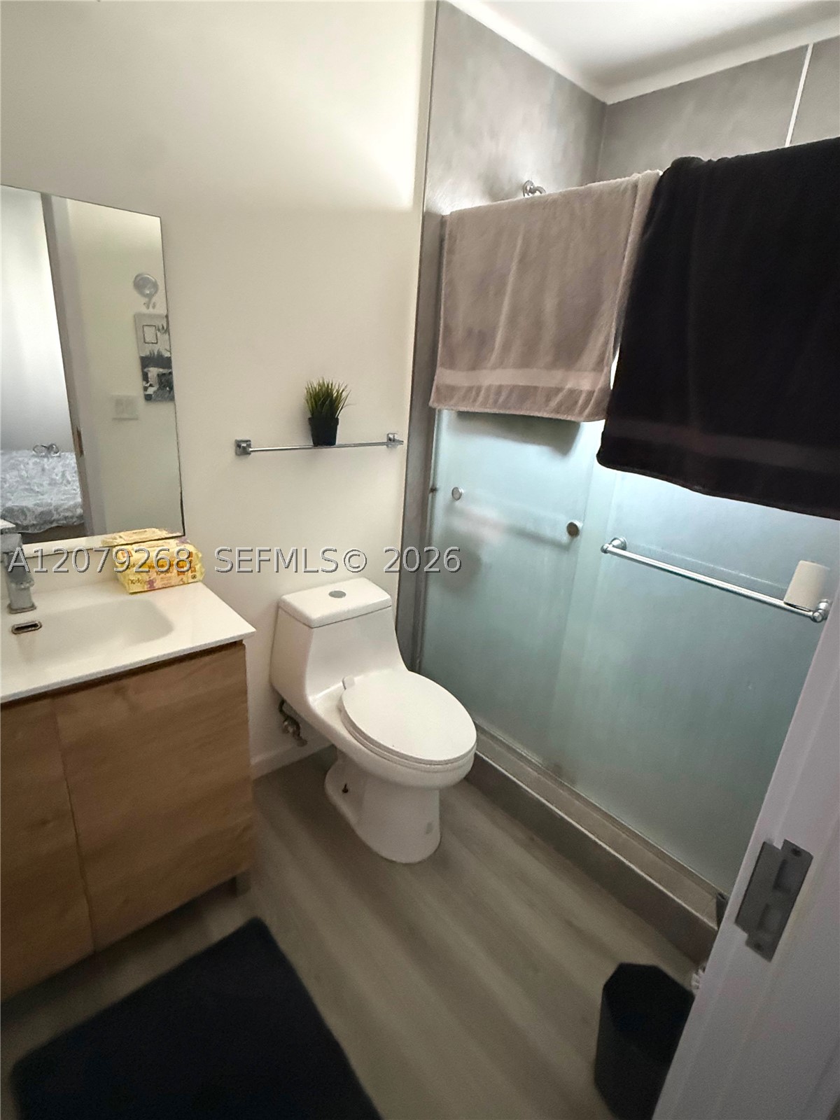916 NW 8th St #6, Florida City FL 33034
