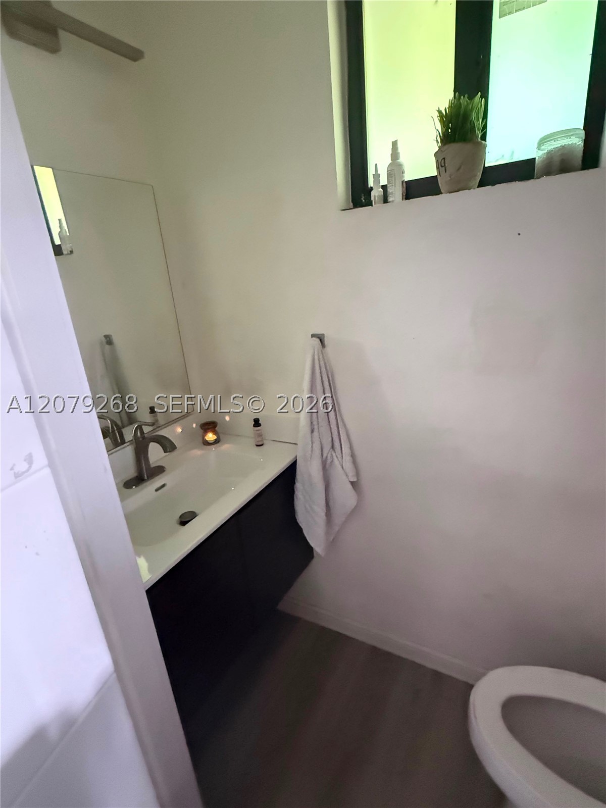 916 NW 8th St #6, Florida City FL 33034