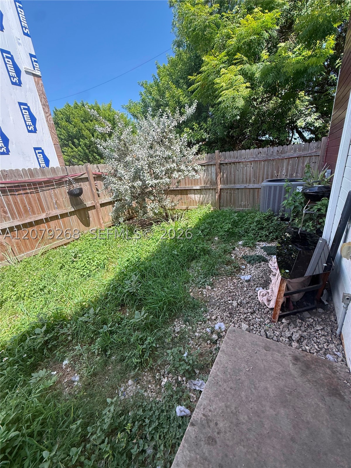 916 NW 8th St #6, Florida City FL 33034