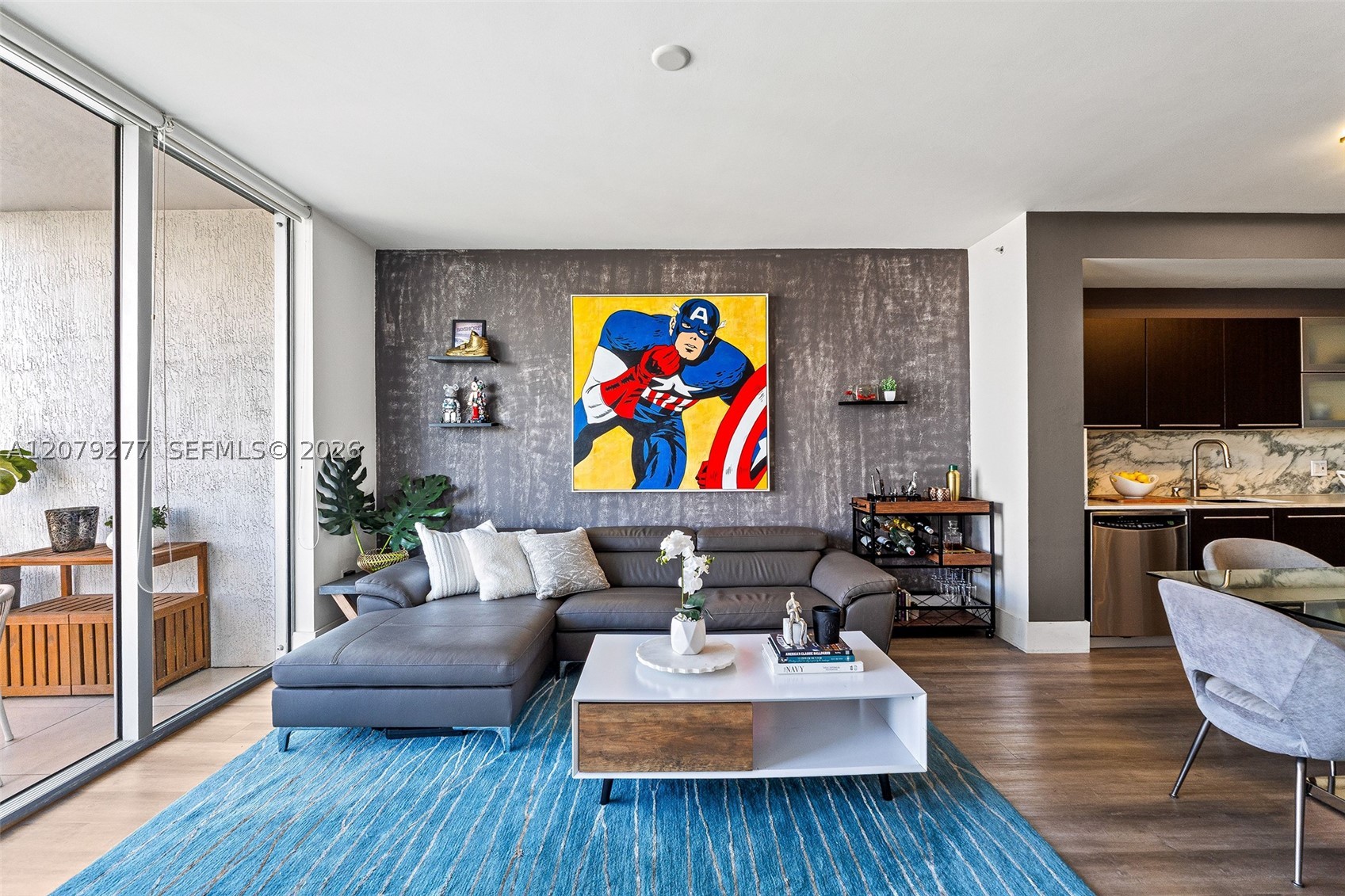 90 SW 3rd St #1506, Miami FL 33130