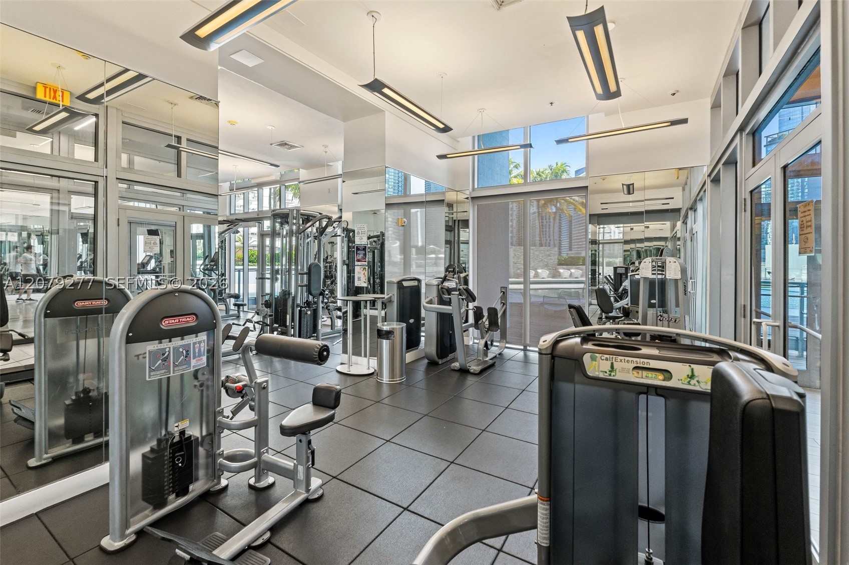 90 SW 3rd St #1506, Miami FL 33130