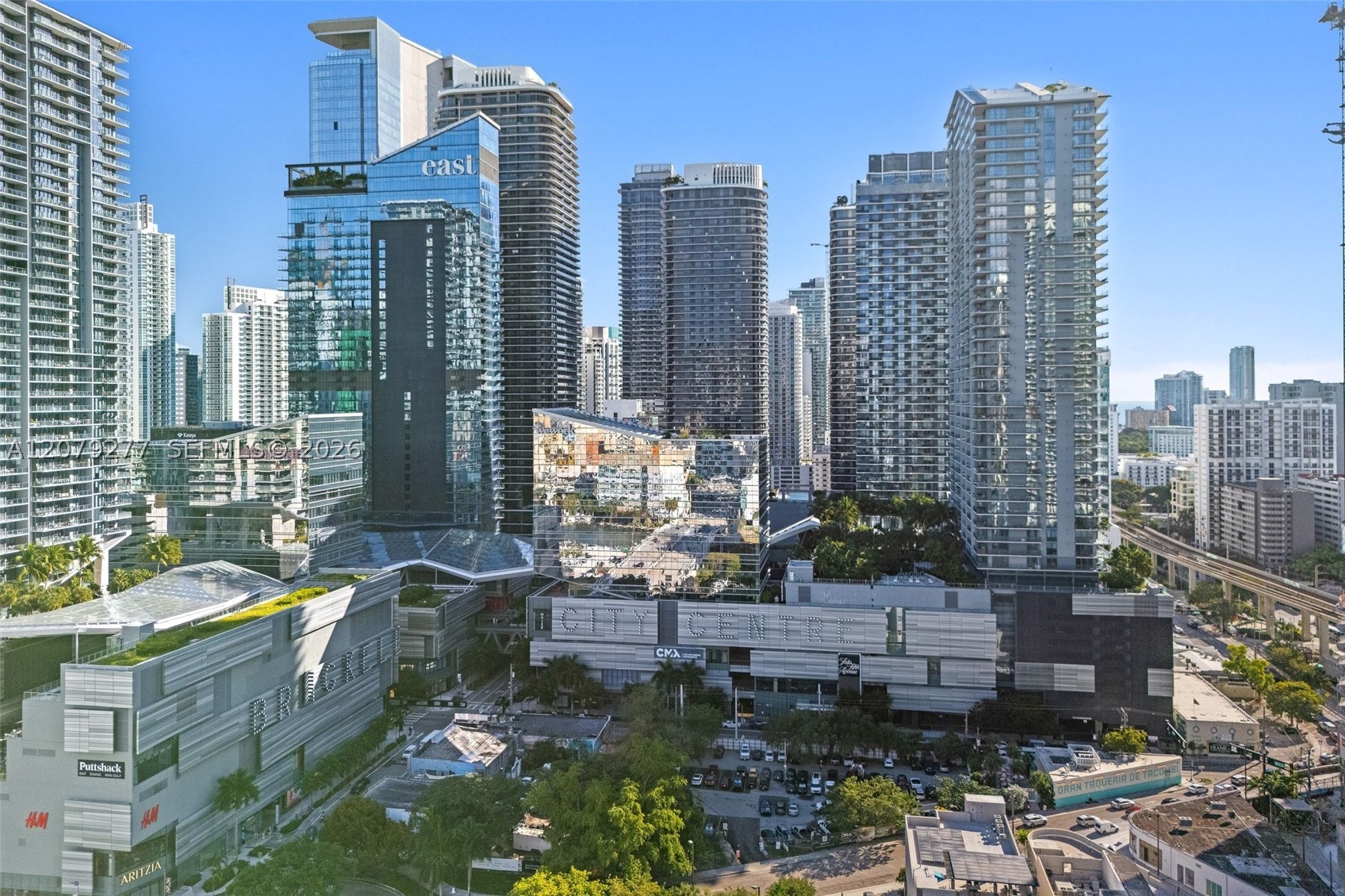 90 SW 3rd St #1506, Miami FL 33130