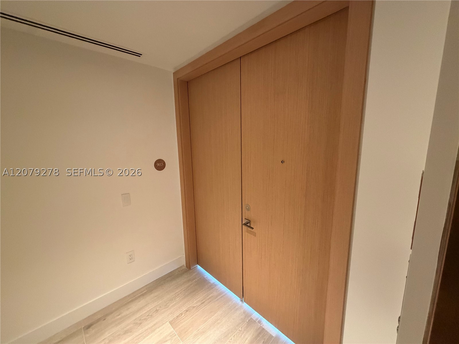 4714 N Flager #903, West Palm Beach FL 33407