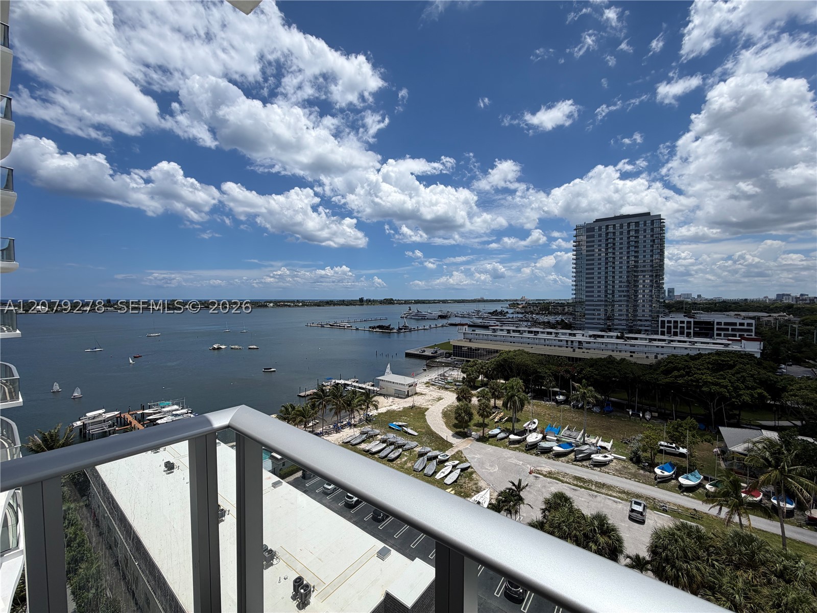4714 N Flager #903, West Palm Beach FL 33407