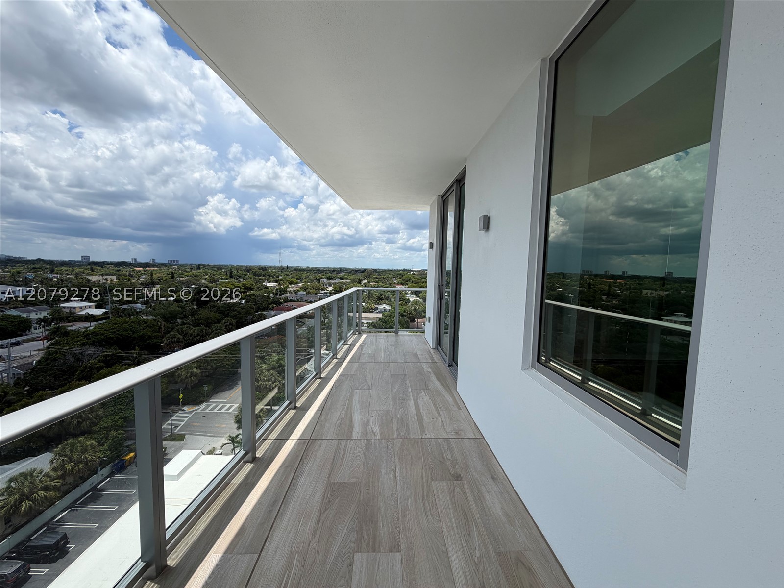 4714 N Flager #903, West Palm Beach FL 33407