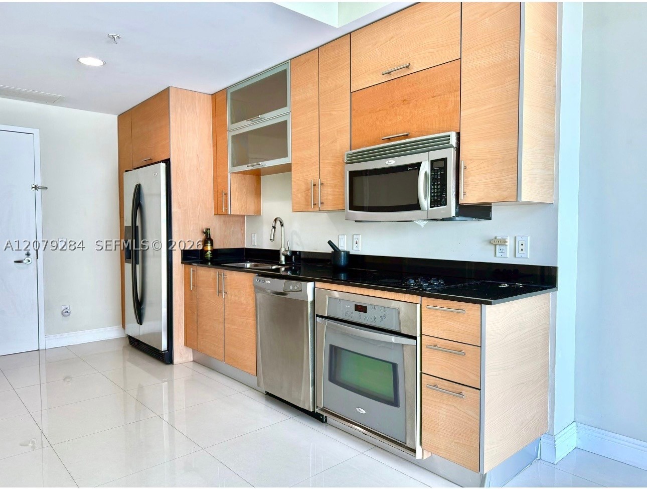 60 SW 13th St #1808, Miami FL 33130