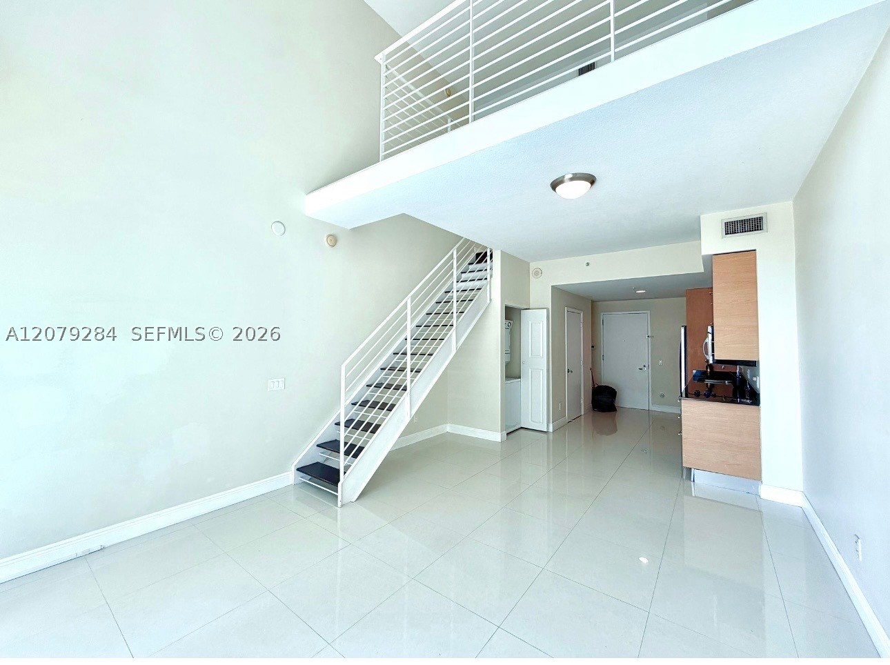 60 SW 13th St #1808, Miami FL 33130