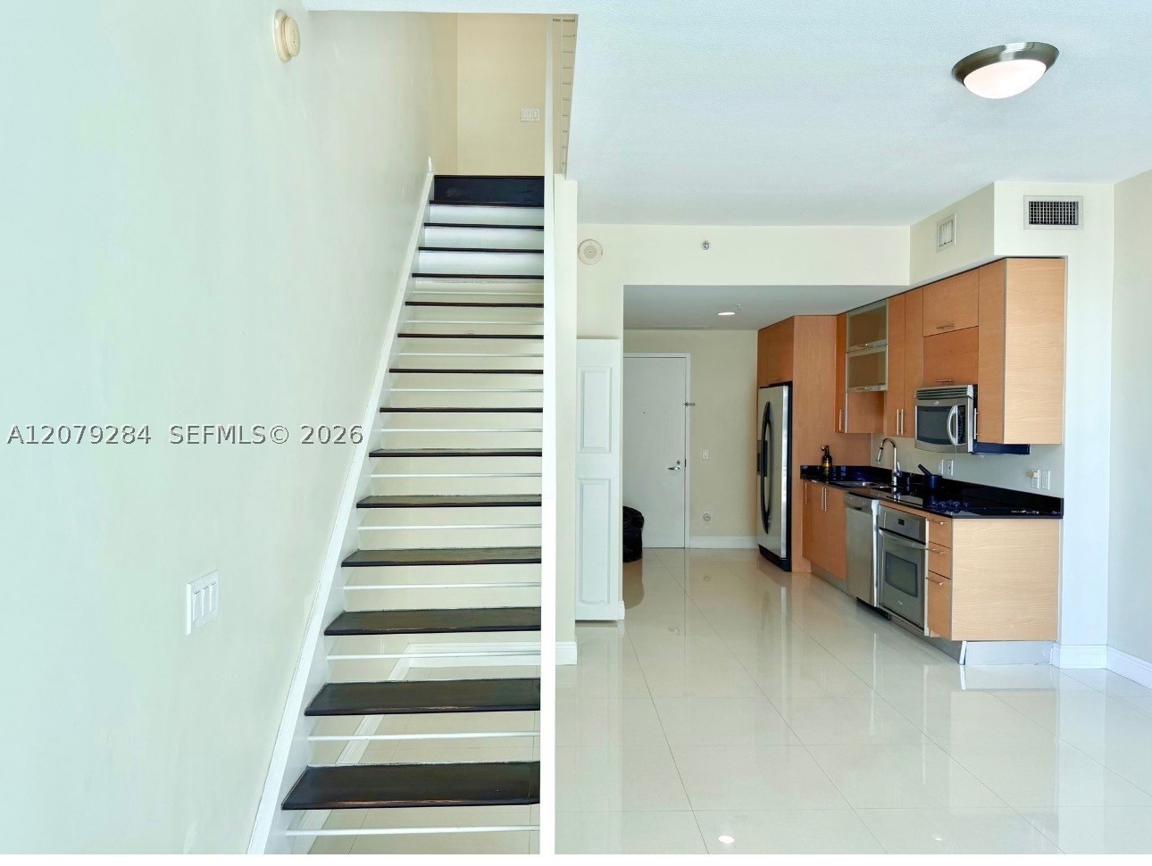 60 SW 13th St #1808, Miami FL 33130