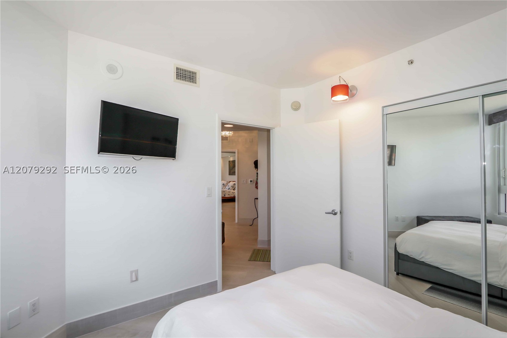 6365 Collins Ave #2401, Miami Beach FL 33141