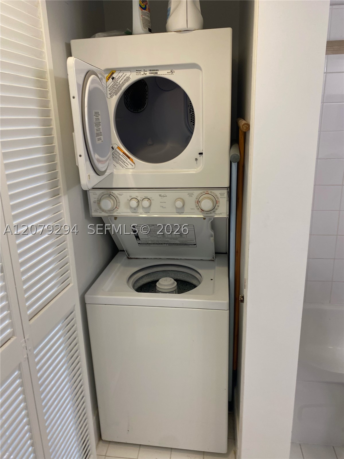 1200 Brickell Bay Dr #2303, Miami FL 33131
