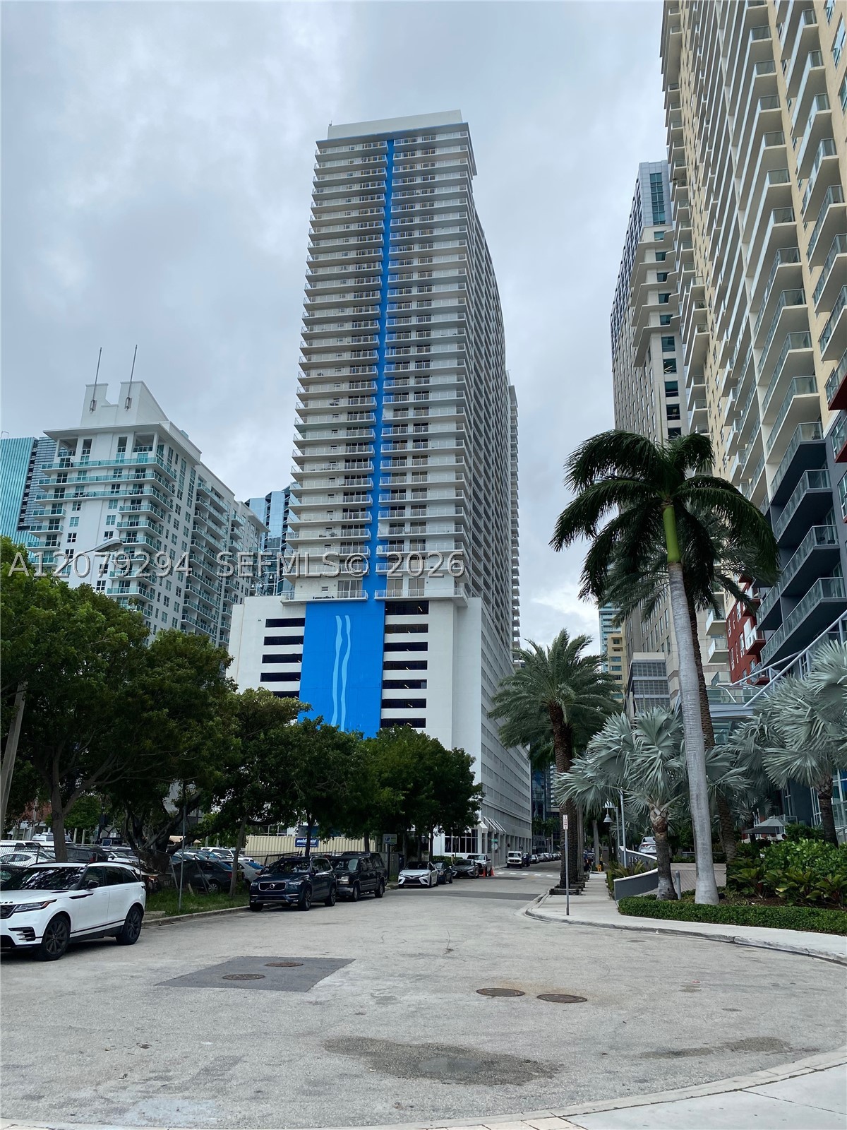 1200 Brickell Bay Dr #2303, Miami FL 33131