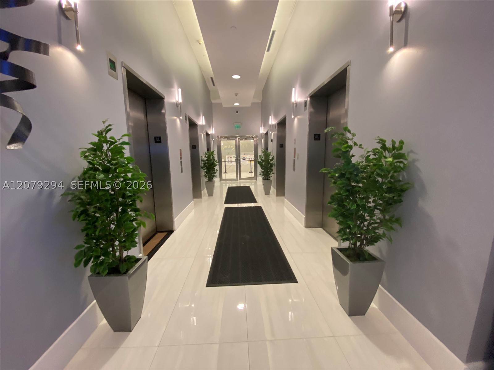 1200 Brickell Bay Dr #2303, Miami FL 33131