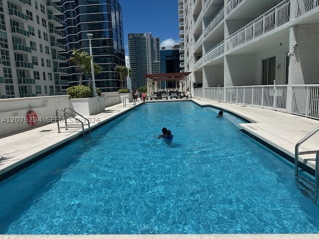 1200 Brickell Bay Dr #2303, Miami FL 33131