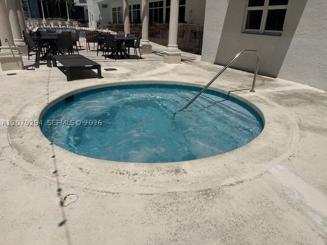 1200 Brickell Bay Dr #2303, Miami FL 33131