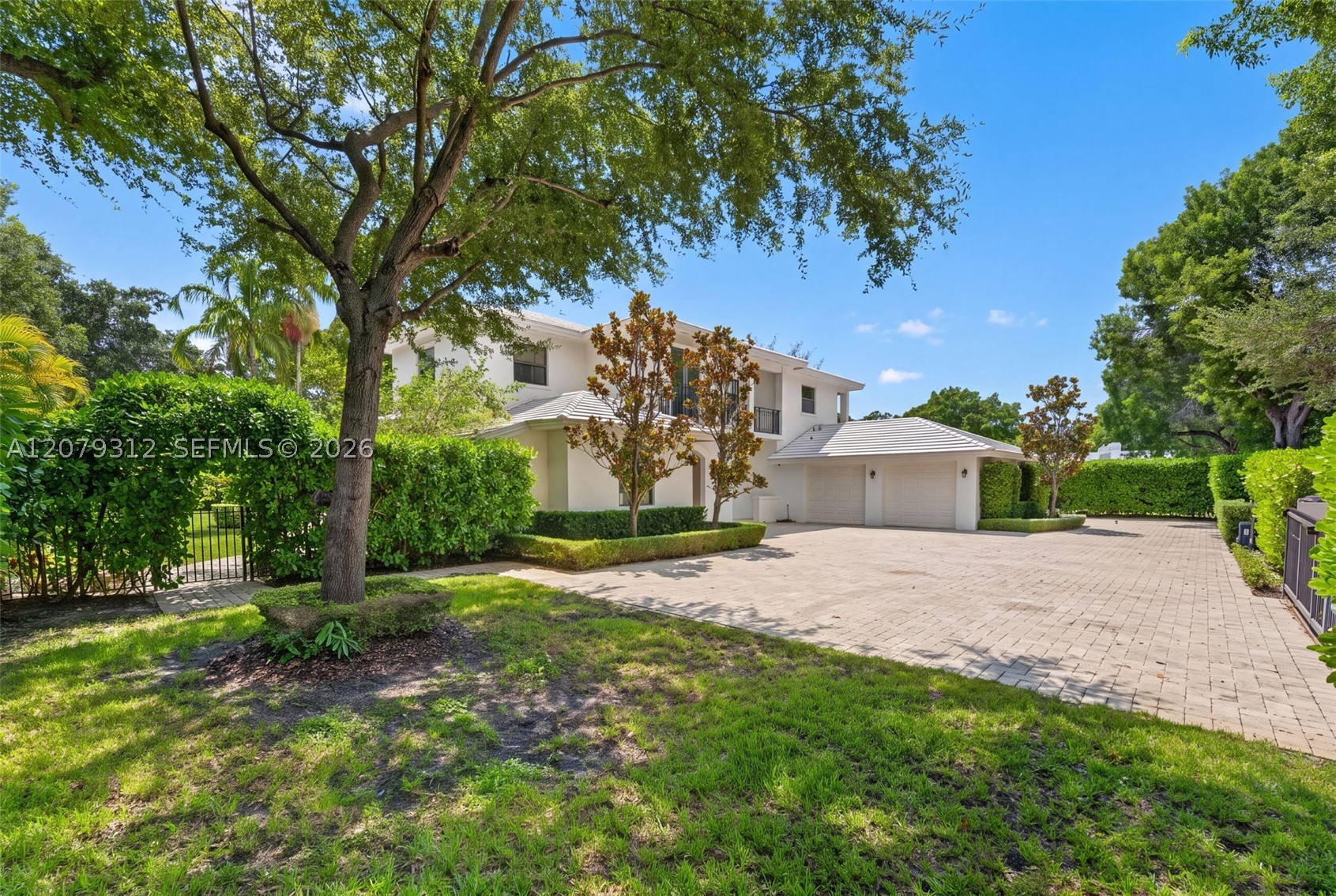 7641 SW 59th Ct, South Miami FL 33143
