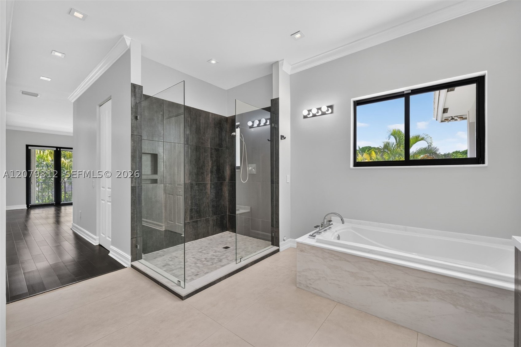 7641 SW 59th Ct, South Miami FL 33143