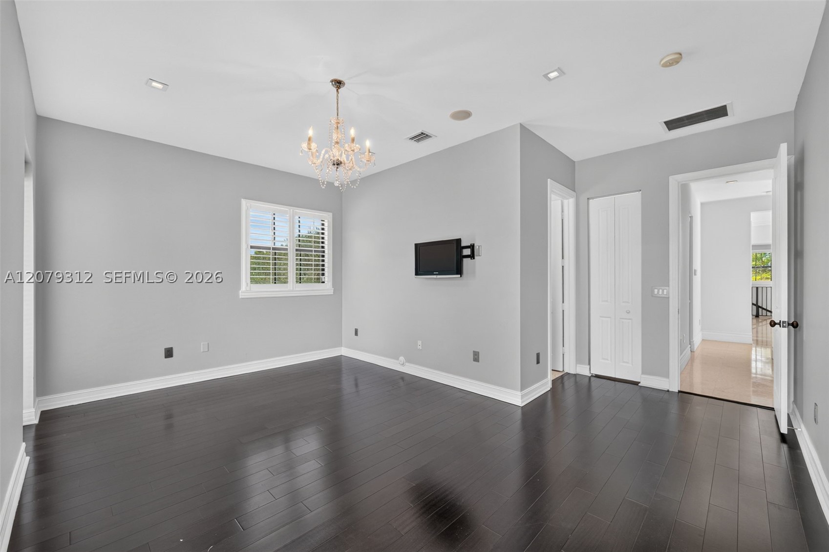 7641 SW 59th Ct, South Miami FL 33143