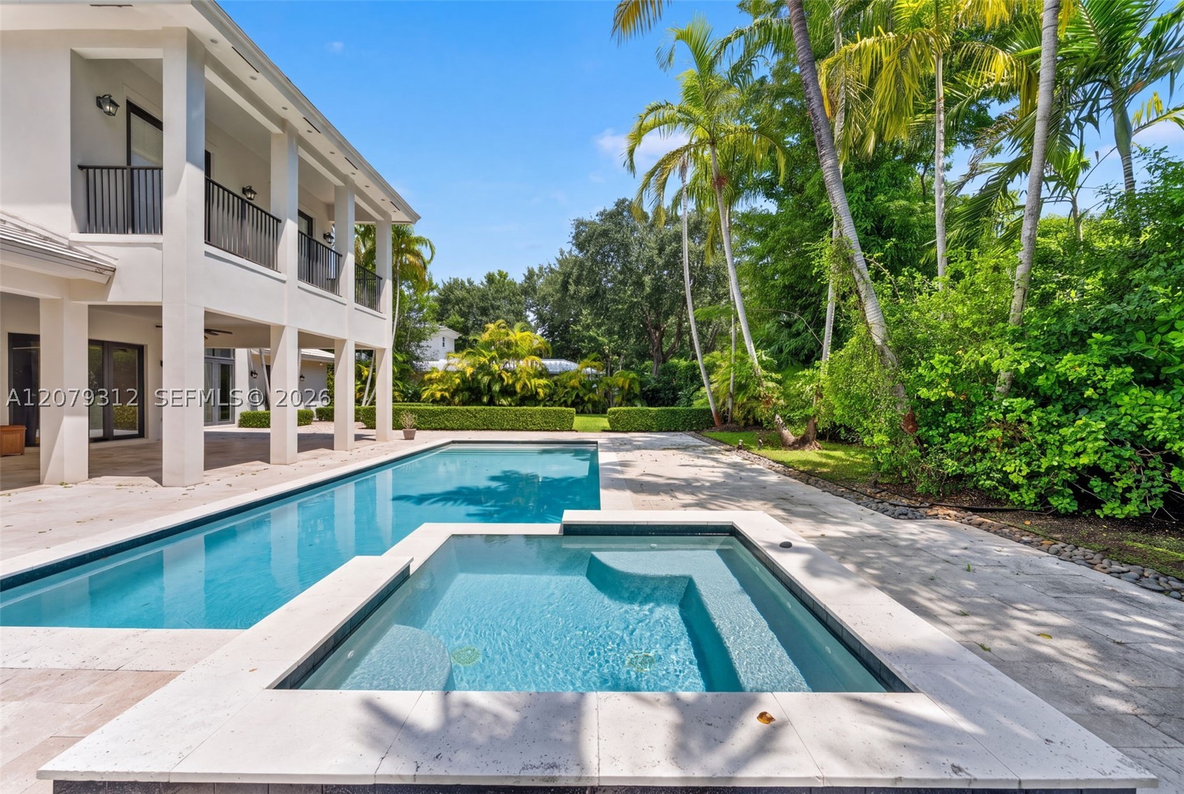 7641 SW 59th Ct, South Miami FL 33143
