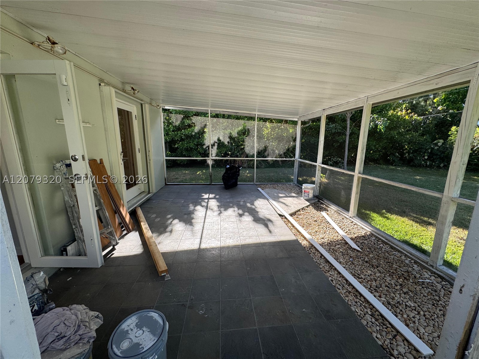 5765 SW 48th St, Miami FL 33155