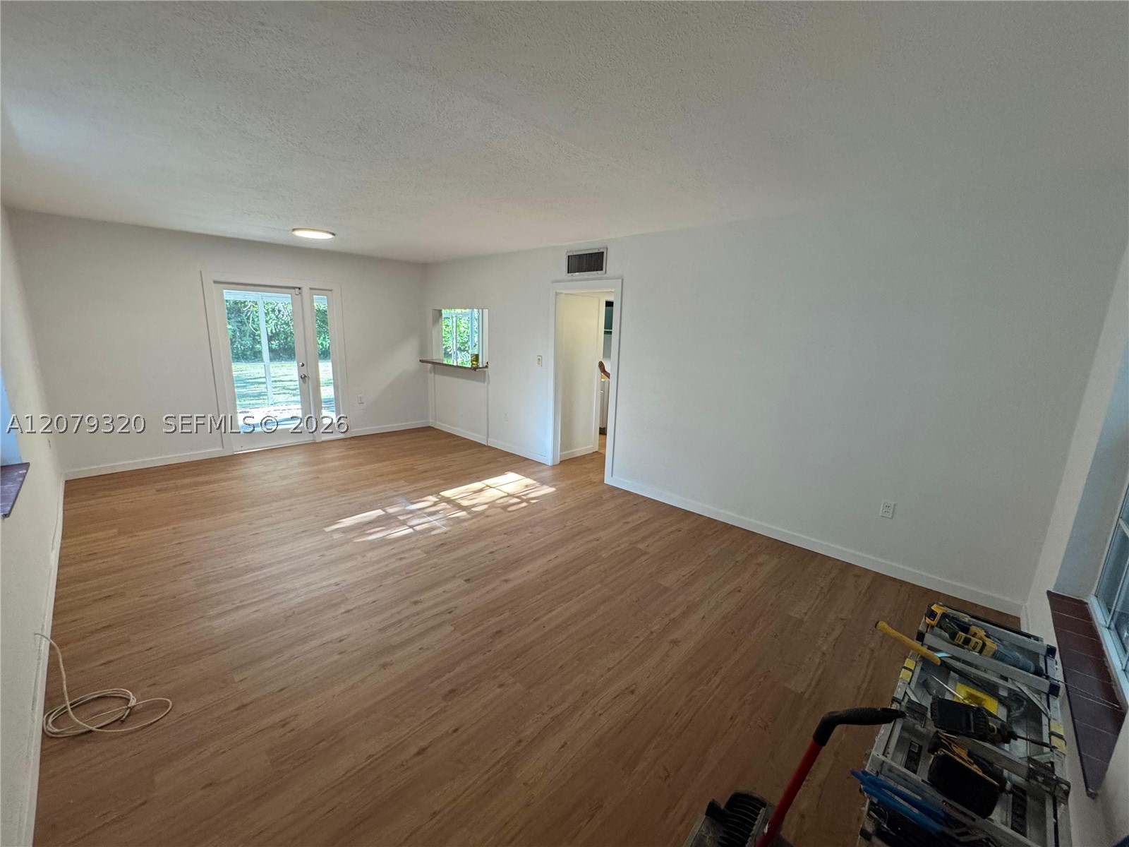 5765 SW 48th St, Miami FL 33155