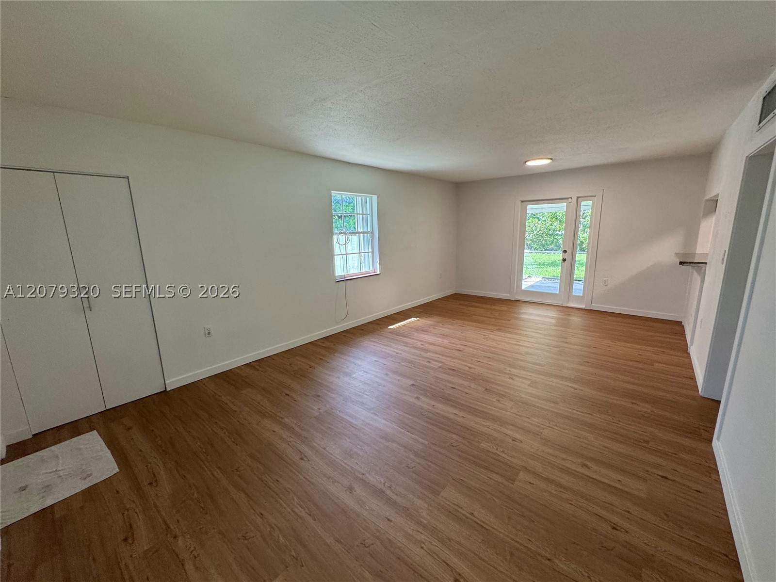 5765 SW 48th St, Miami FL 33155