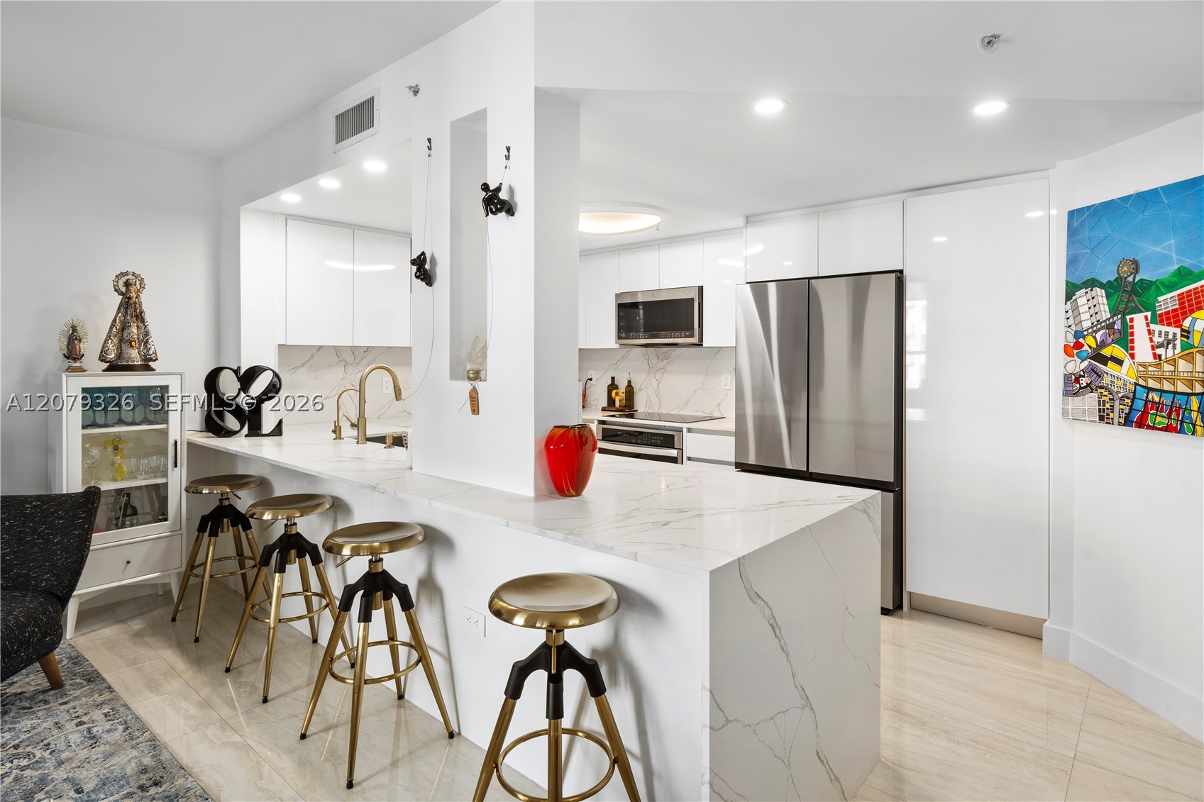 701 Brickell Key Blvd #707, Miami FL 33131