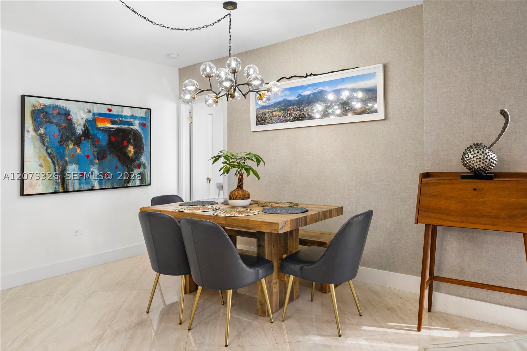 701 Brickell Key Blvd #707, Miami FL 33131