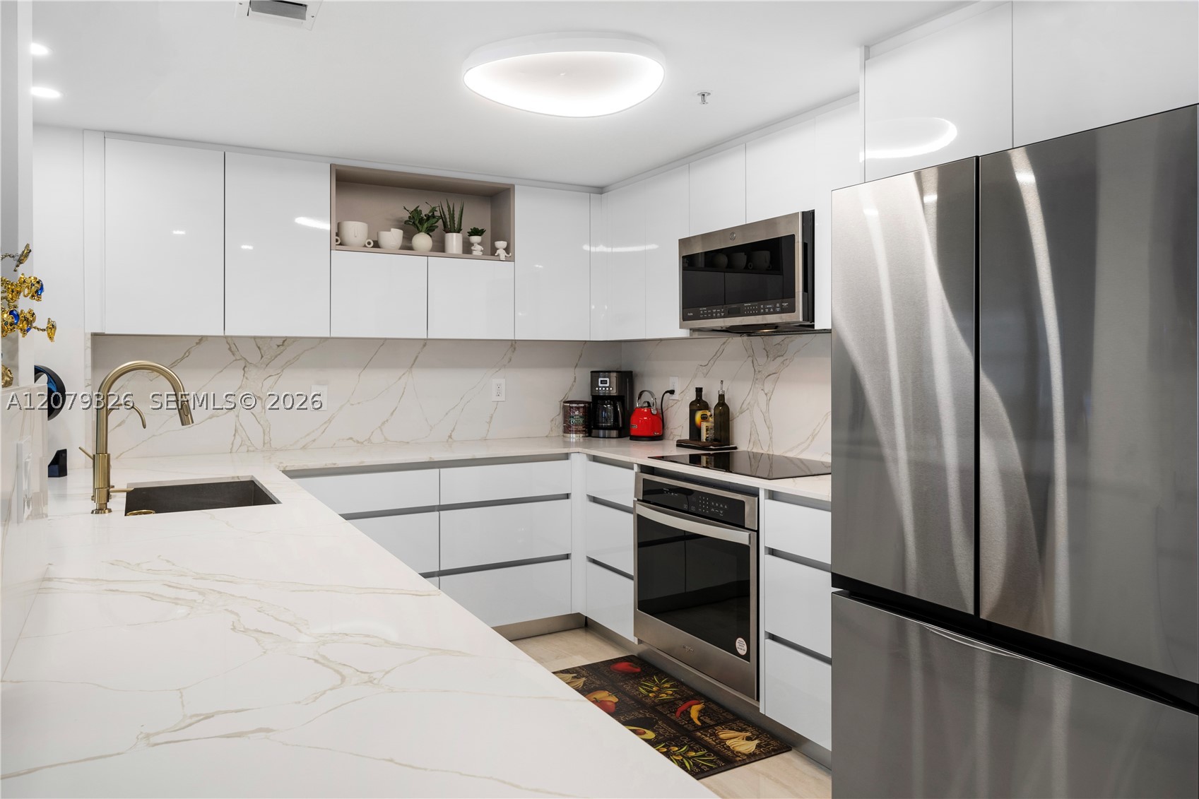 701 Brickell Key Blvd #707, Miami FL 33131