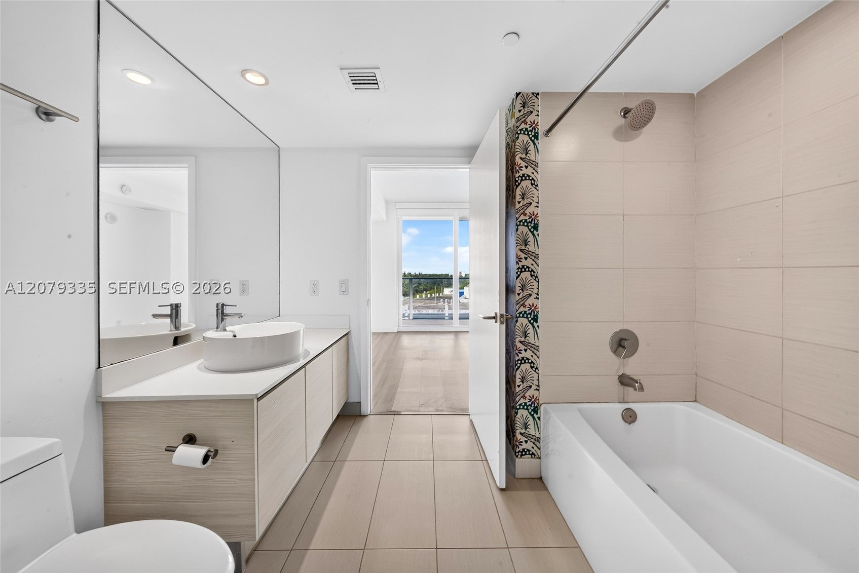 4250 Biscayne Blvd #805, Miami FL 33137