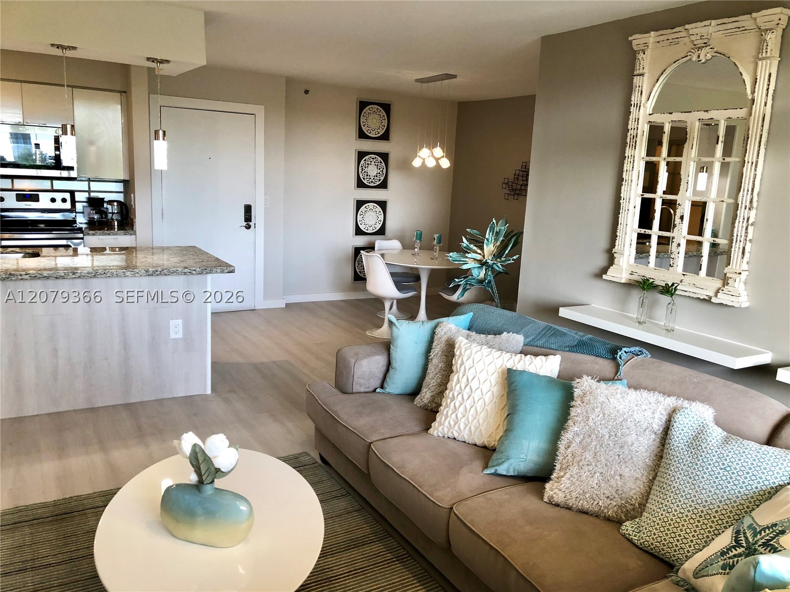 19999 E Country Club Dr #1405, Aventura FL 33180