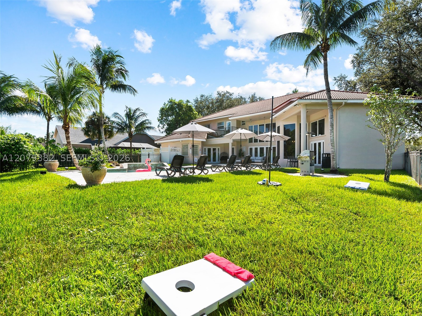 6114 NW 74th Ter, Parkland FL 33067