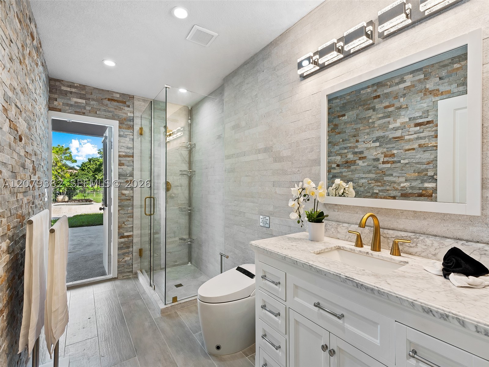 6114 NW 74th Ter, Parkland FL 33067