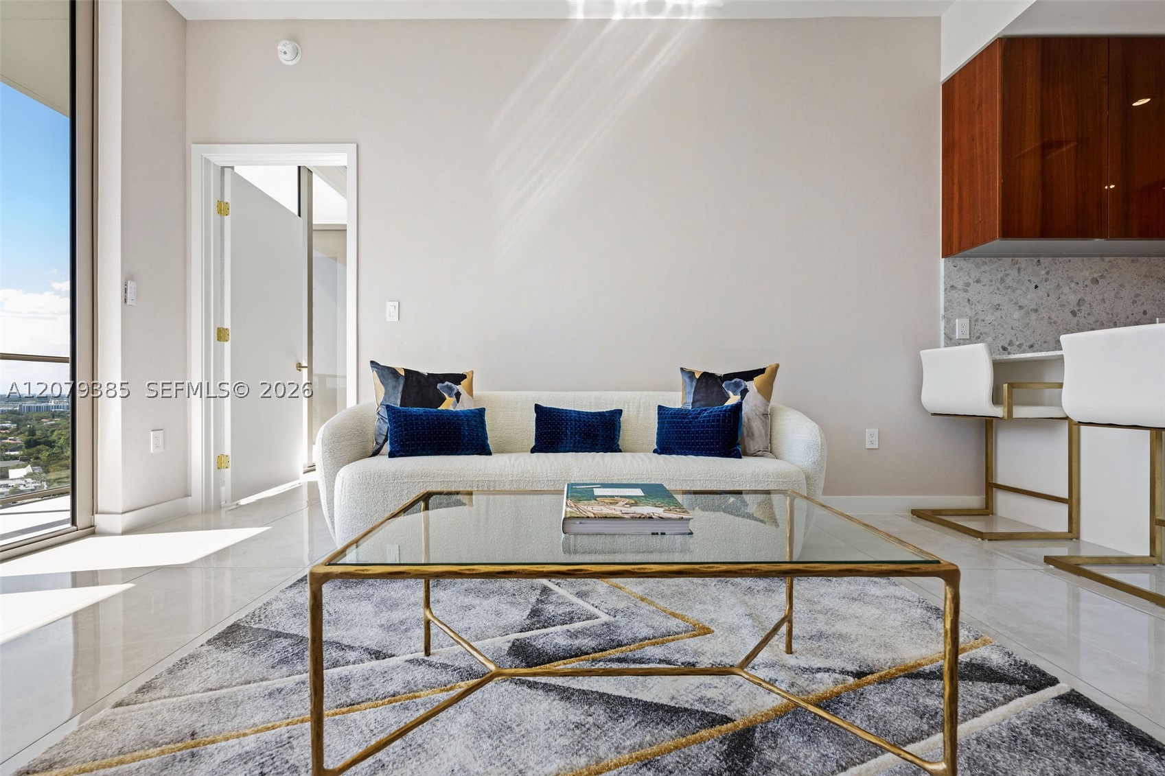 2678 Tigertail Ave #1705, Miami FL 33133