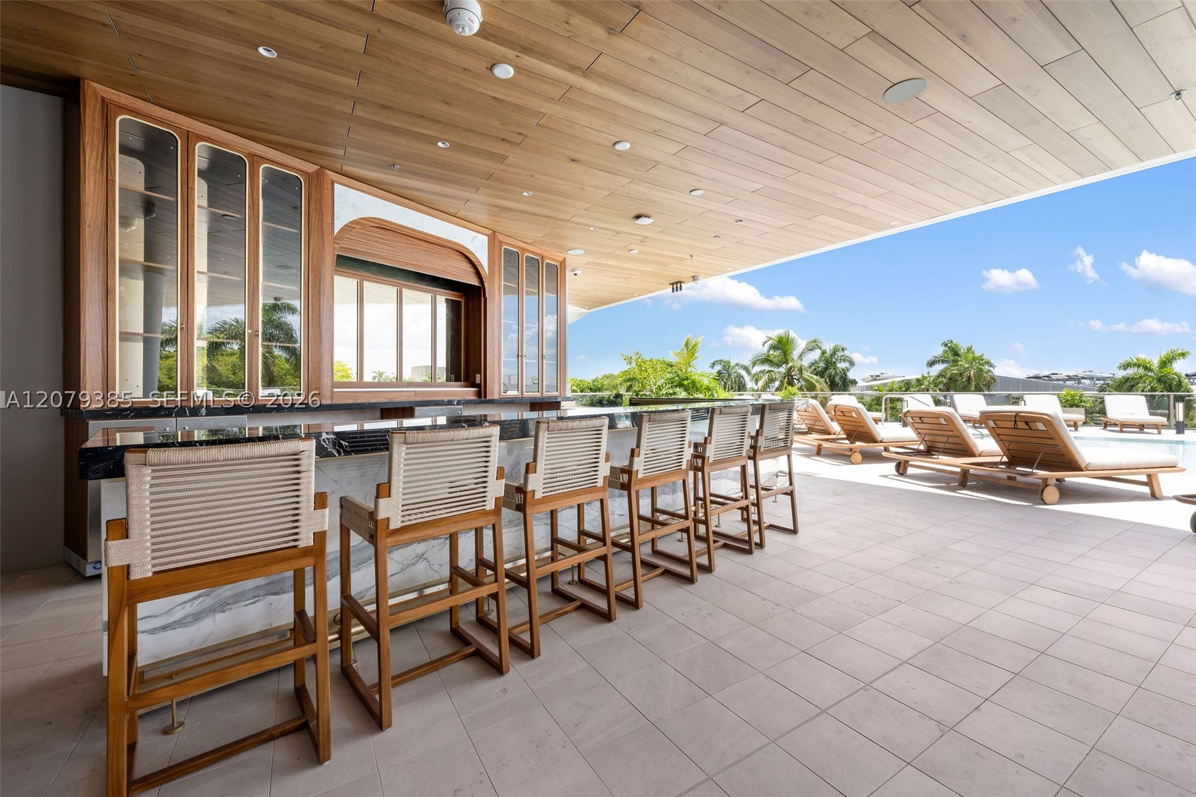 2678 Tigertail Ave #1705, Miami FL 33133