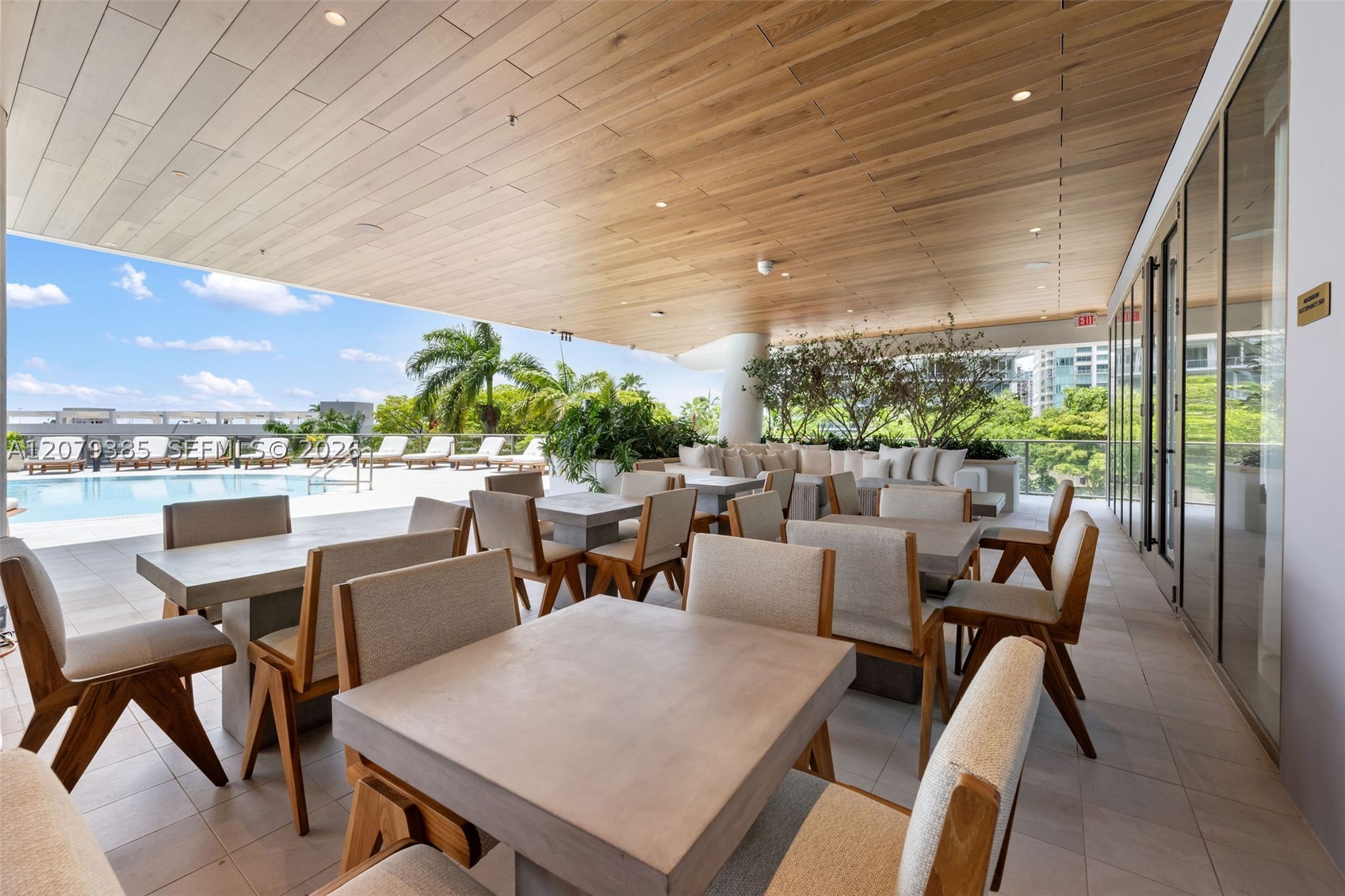 2678 Tigertail Ave #1705, Miami FL 33133