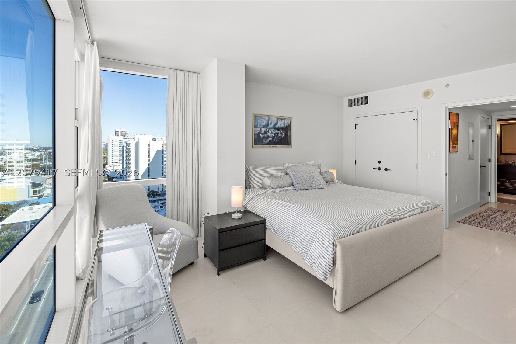 6801 Collins Ave #1401, Miami Beach FL 33141