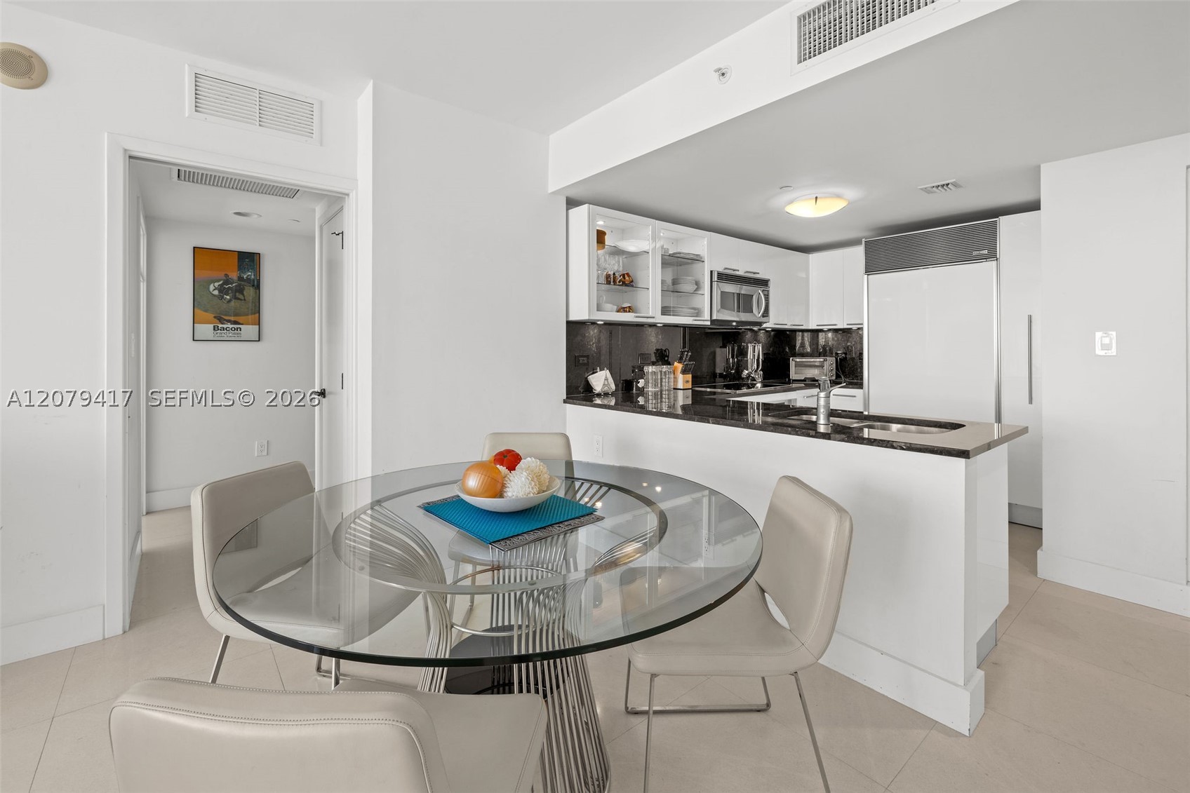 6801 Collins Ave #1401, Miami Beach FL 33141