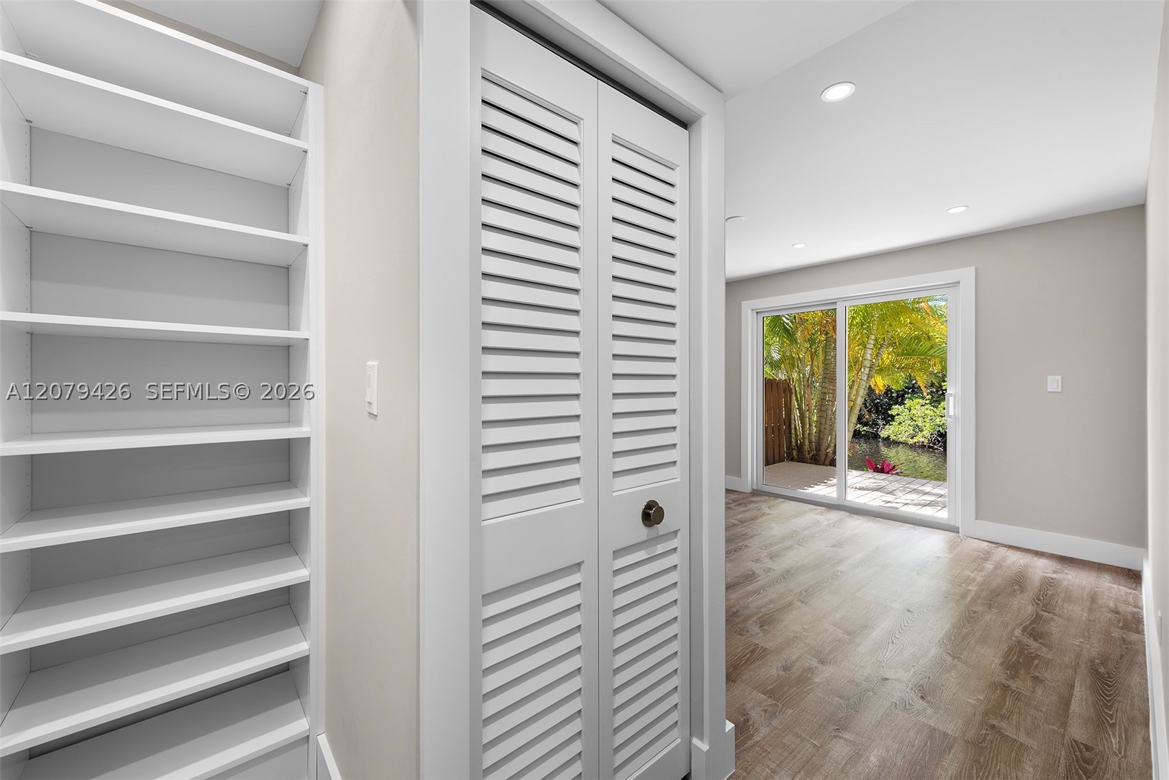 1400 NE 54th St #107, Fort Lauderdale FL 33334