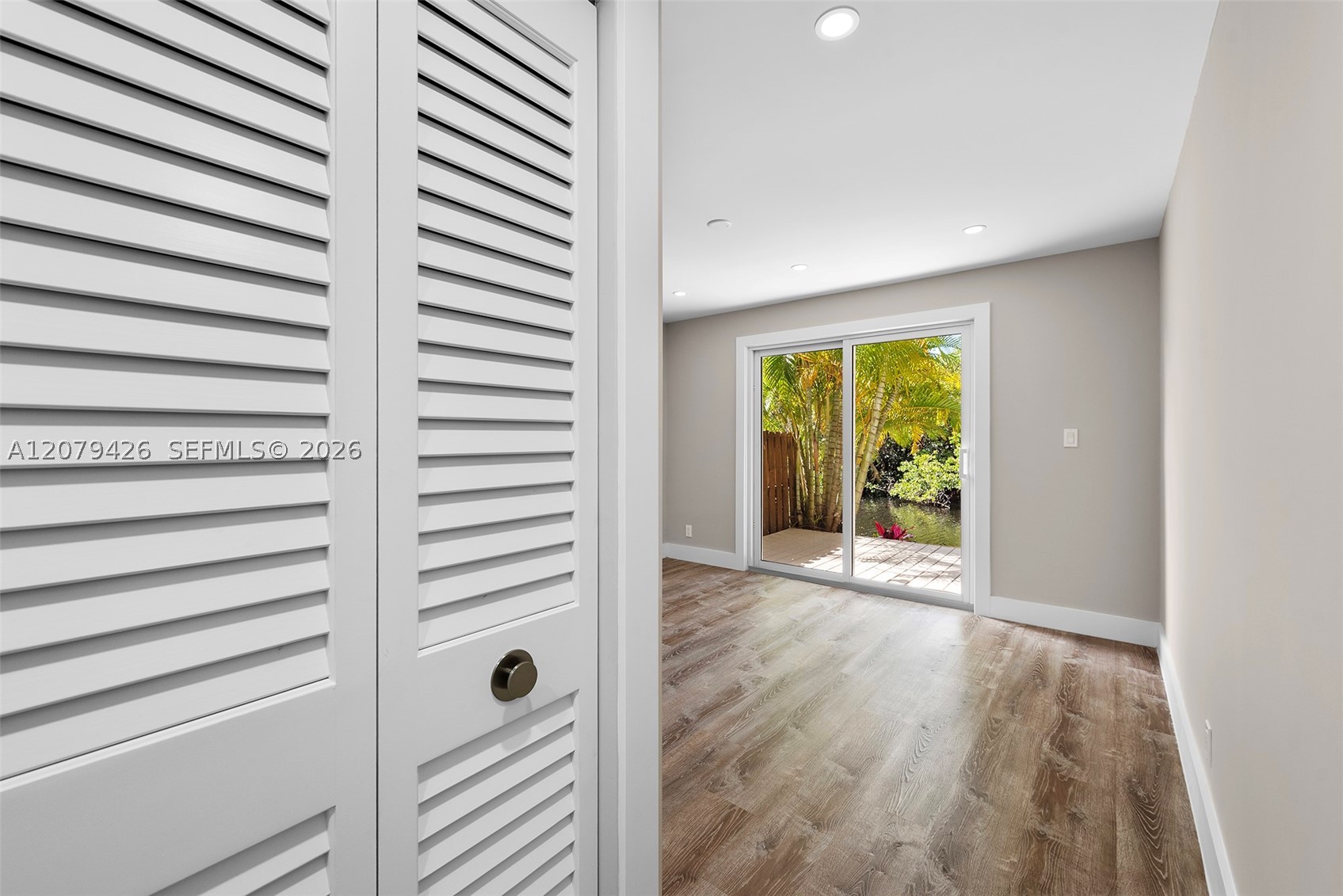 1400 NE 54th St #107, Fort Lauderdale FL 33334
