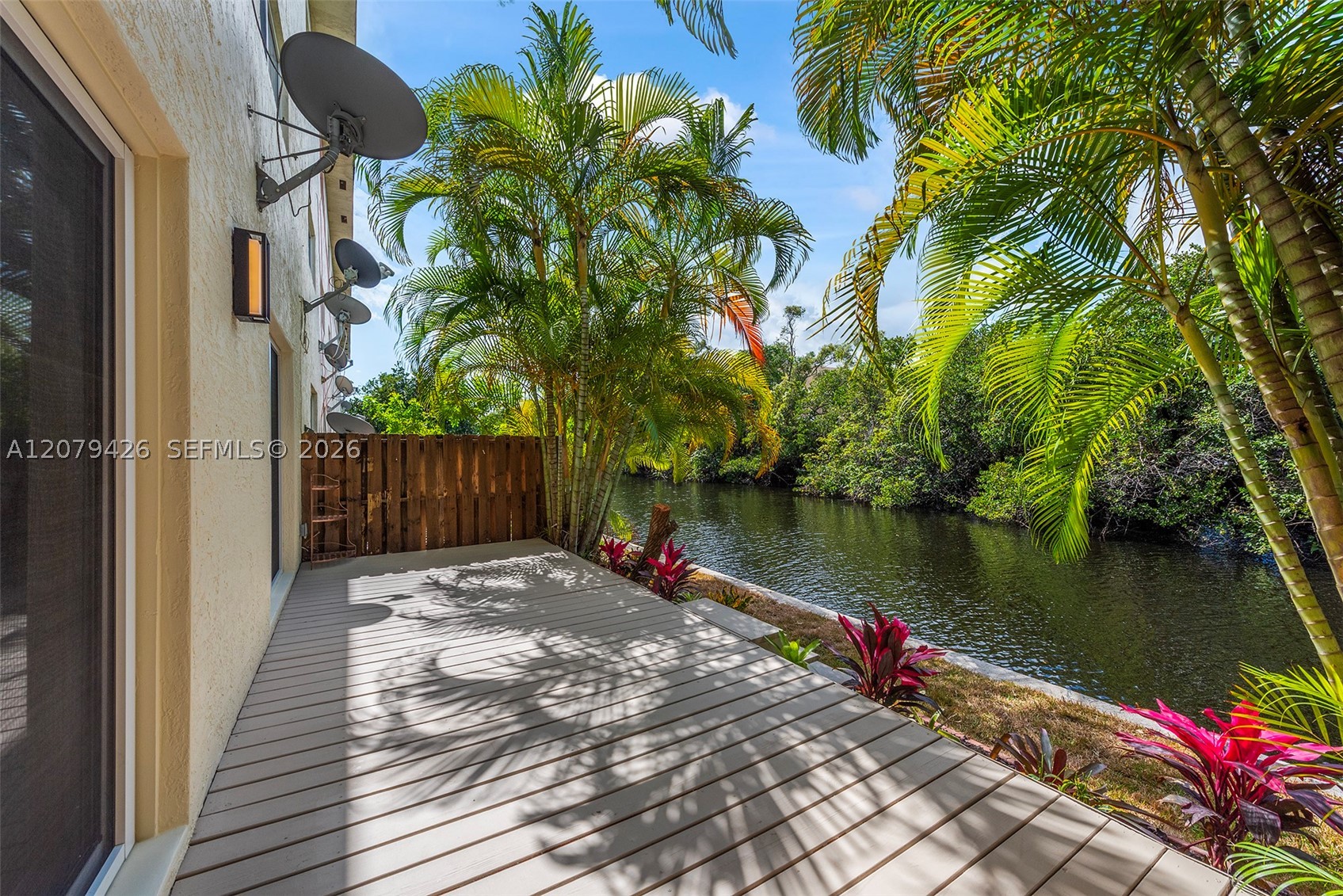 1400 NE 54th St #107, Fort Lauderdale FL 33334