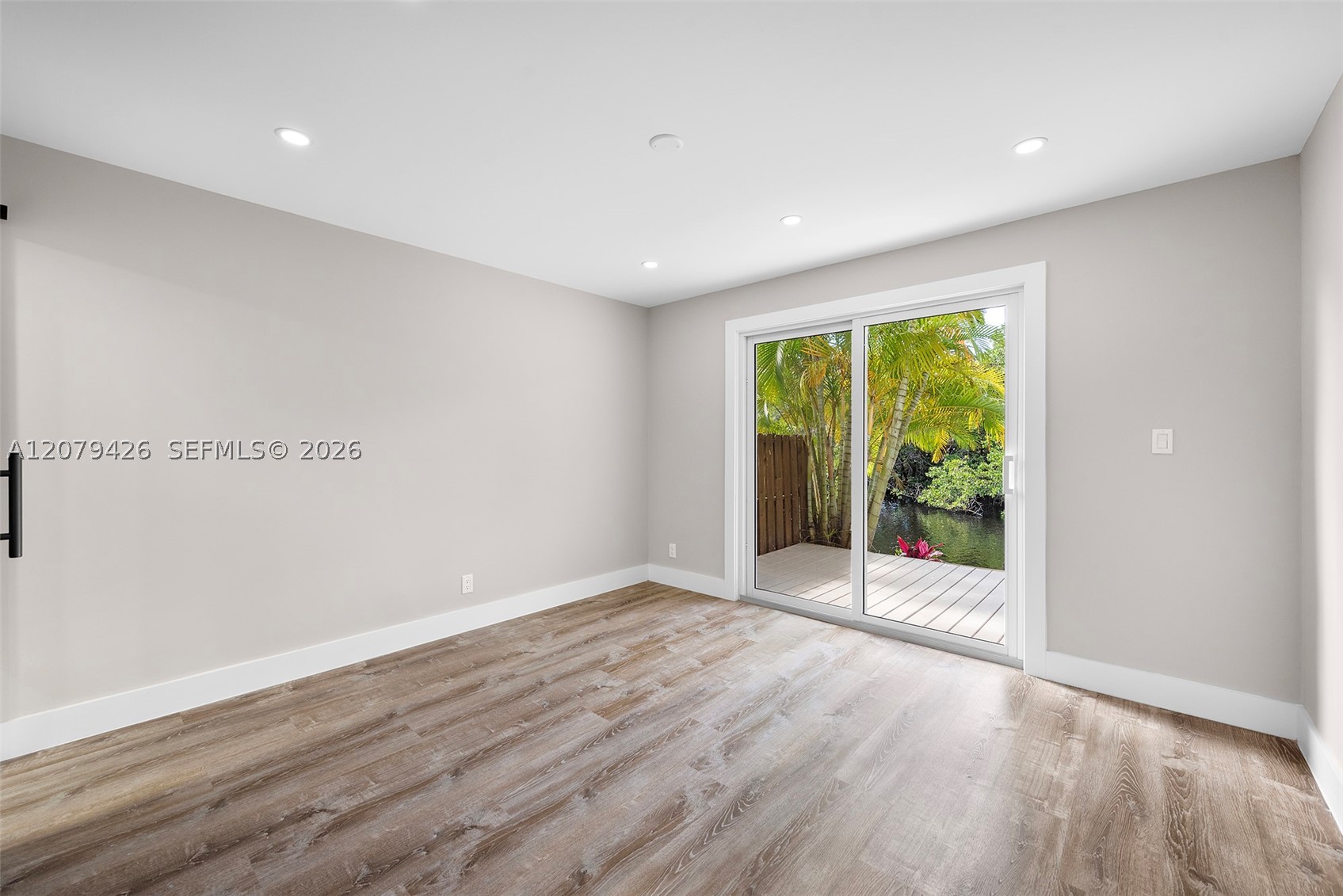 1400 NE 54th St #107, Fort Lauderdale FL 33334